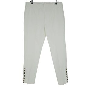 Soft Surroundings White Pull On Jeans with Brass Buttons at Ankle